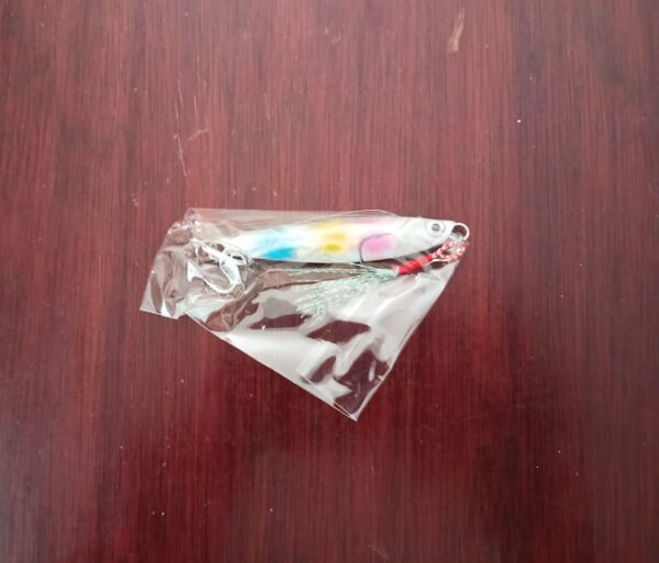 Señuelos de pesca con plantilla de metal – 28 g (Individual)