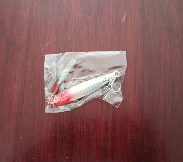 Señuelos de pesca con plantilla de metal – 28 g (Individual)