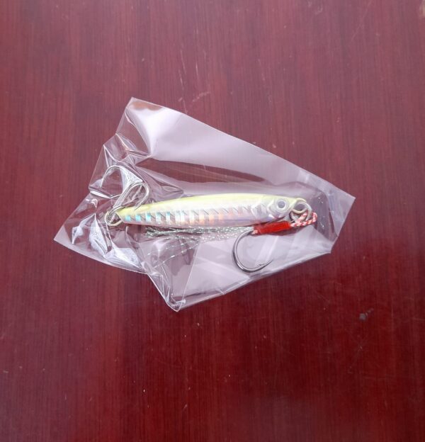 Señuelos de pesca con plantilla de metal – 17 g (Individual)